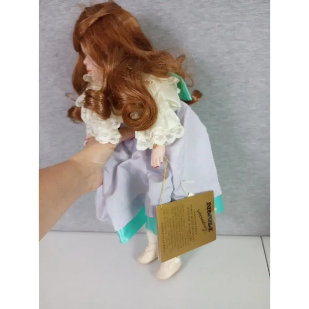 Seymour Mann Connoisseur Collection Porcelain Doll 18 inch
